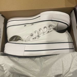 Converse White